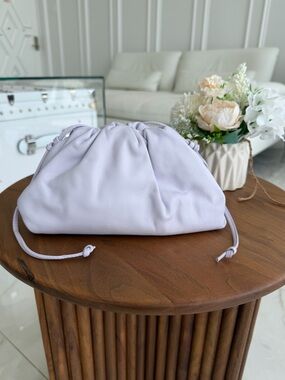 Pristine 💜 Bottega Veneta The Pouch Purple Leather Mini crossbody bag